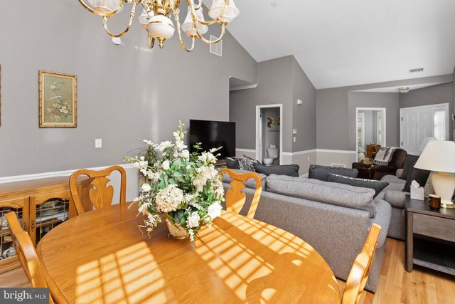 155 MEADOWLARK DR, Hamilton, NJ 08690