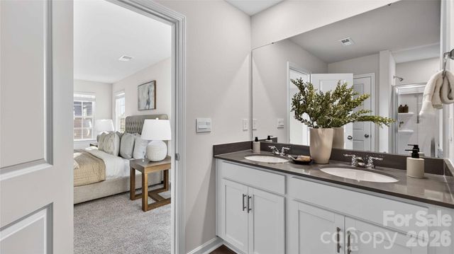 131 Pecan Grove Lane, Statesville, NC 28677