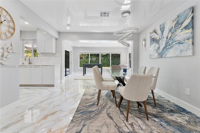 4440 NE 17th Ave, Oakland Park, FL 33334