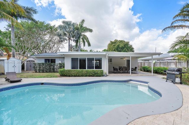 4440 NE 17th Ave, Oakland Park, FL 33334