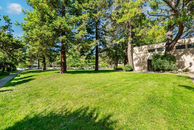 310 Tradewinds 8, San Jose, CA 95123