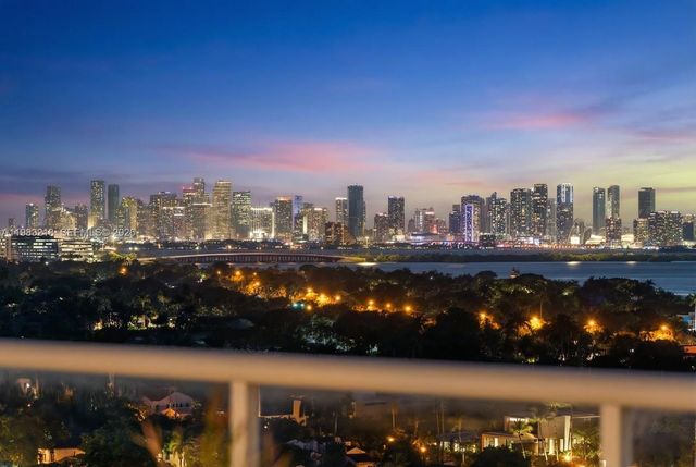 5600 Collins Ave PH D, Miami Beach, FL 33140