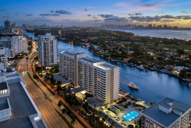 5600 Collins Ave PH D, Miami Beach, FL 33140