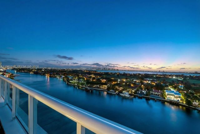 5600 Collins Ave PH D, Miami Beach, FL 33140