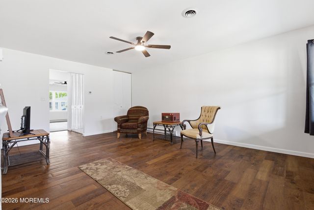 881B Balmoral Court, Lakewood, NJ 08701