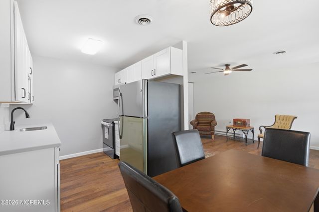 881B Balmoral Court, Lakewood, NJ 08701