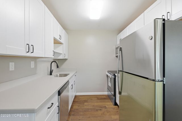 881B Balmoral Court, Lakewood, NJ 08701
