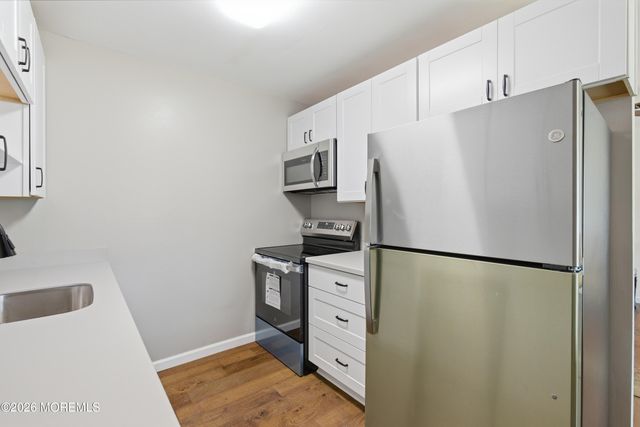 881B Balmoral Court, Lakewood, NJ 08701