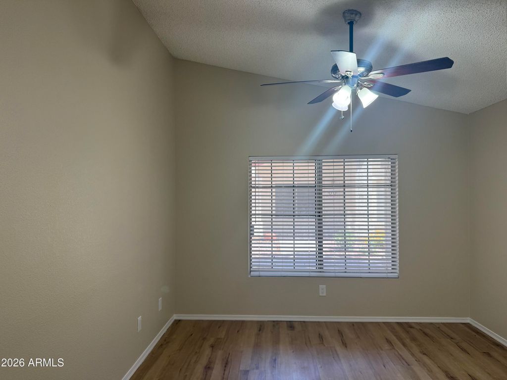 Image 12 of property listing at 1120 N VAL VISTA Drive 90, Gilbert, AZ 85234