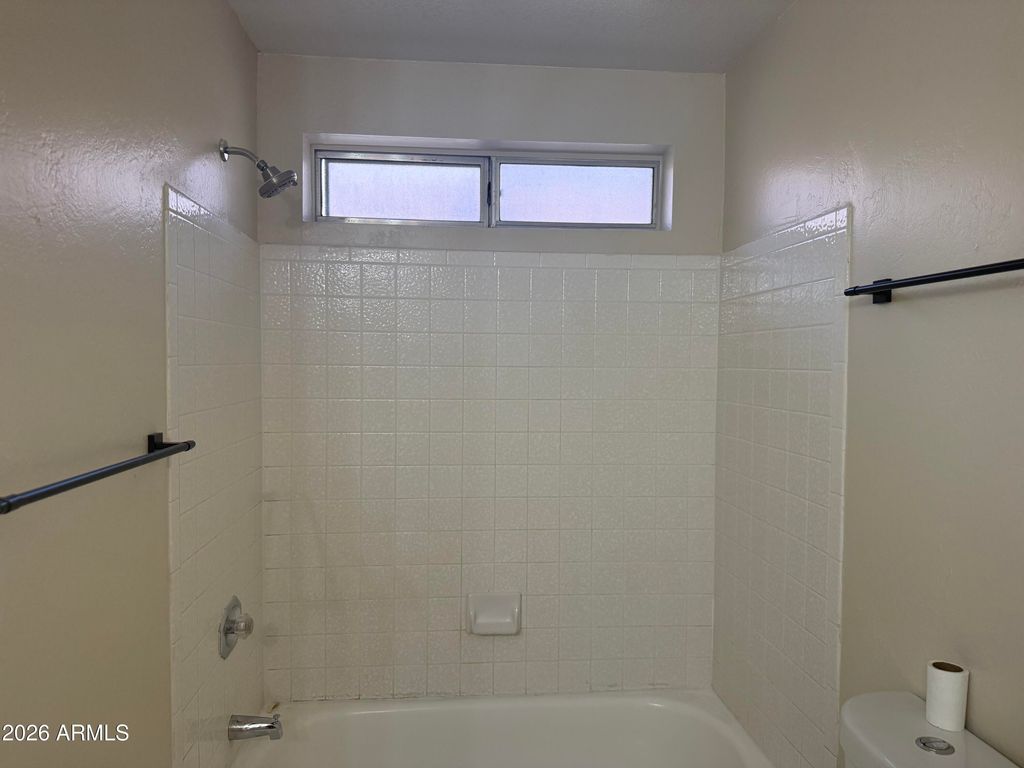 Image 14 of property listing at 1120 N VAL VISTA Drive 90, Gilbert, AZ 85234