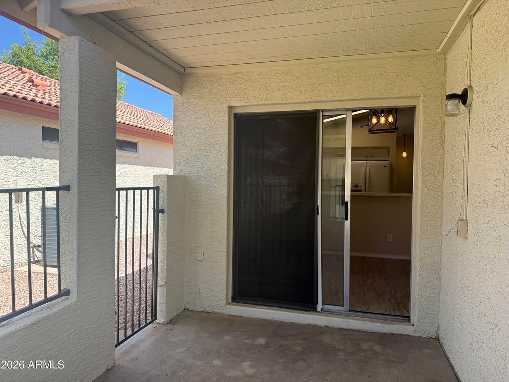 Image 17 of property listing at 1120 N VAL VISTA Drive 90, Gilbert, AZ 85234