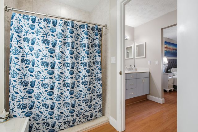 1569 NE Amy Avenue, Jensen Beach, FL 34957