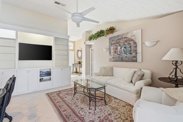 1569 NE Amy Avenue, Jensen Beach, FL 34957