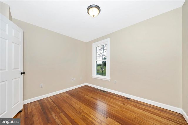 12401 CEDAR RIDGE RD, Williamsport, MD 21795