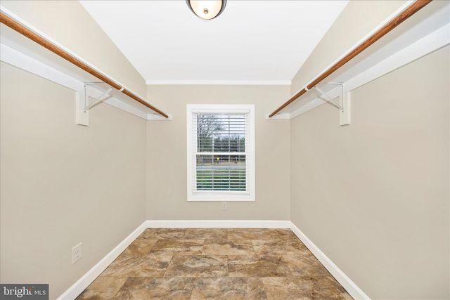 12401 CEDAR RIDGE RD, Williamsport, MD 21795