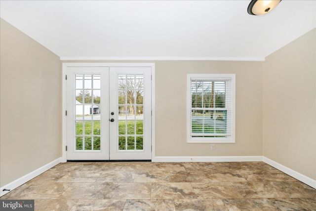 12401 CEDAR RIDGE RD, Williamsport, MD 21795