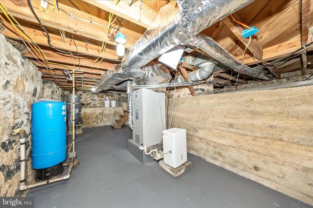 12401 CEDAR RIDGE RD, Williamsport, MD 21795