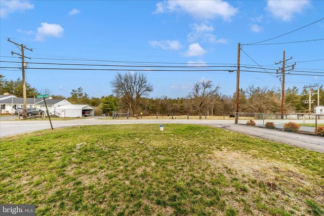 12401 CEDAR RIDGE RD, Williamsport, MD 21795