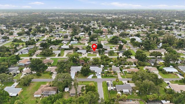 630 E SEMINOLE DRIVE, Venice, FL 34293