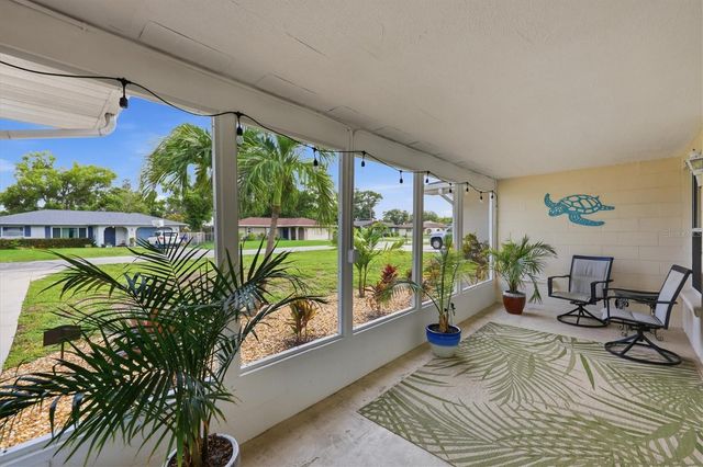 630 E SEMINOLE DRIVE, Venice, FL 34293