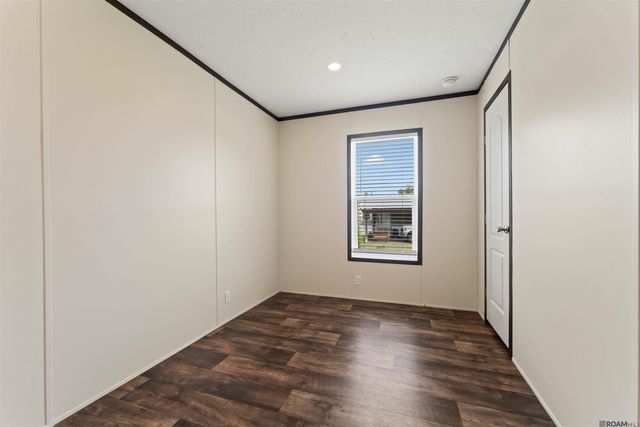 12487 Hebert Rd, Gonzales, LA 70737