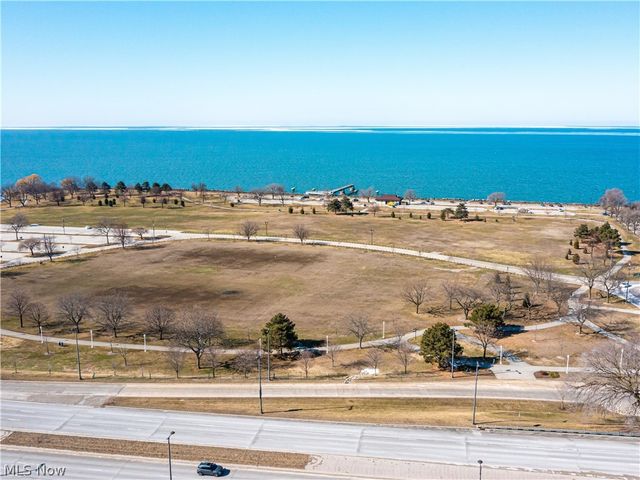 1219 W 69th Street, Cleveland, OH 44102