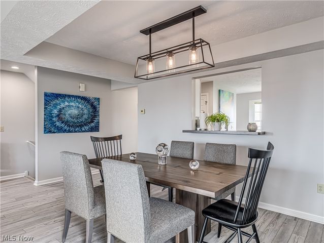 1219 W 69th Street, Cleveland, OH 44102