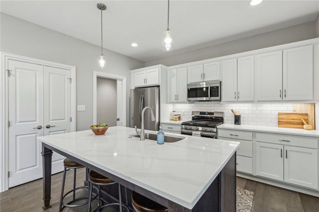 130 Summer Lane, Mcdonald, PA 15057