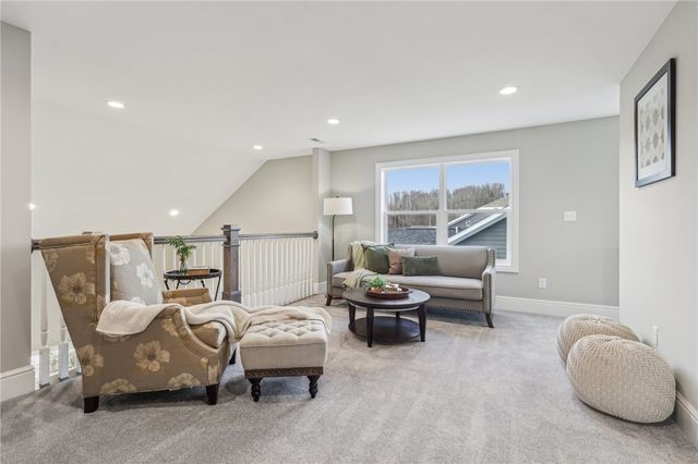 130 Summer Lane, Mcdonald, PA 15057