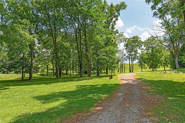 130 Summer Lane, Mcdonald, PA 15057