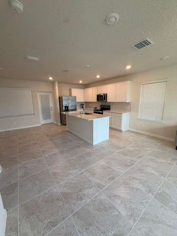5051 STARLING BIRD LANE, St Cloud, FL 34771