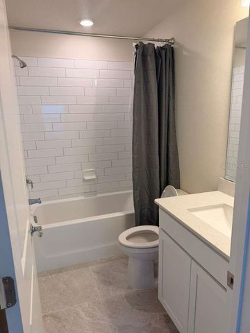 5051 STARLING BIRD LANE, St Cloud, FL 34771