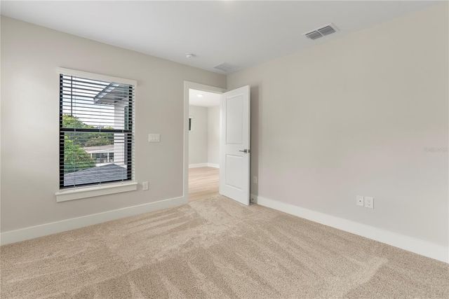 1807 SIMONTON AVENUE, Orlando, FL 32806