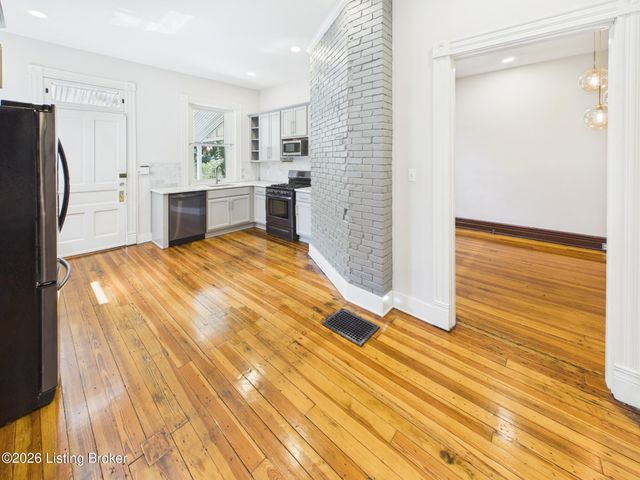 224 St Joseph St, Louisville, KY 40203