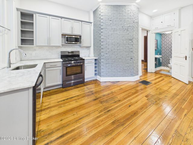 224 St Joseph St, Louisville, KY 40203