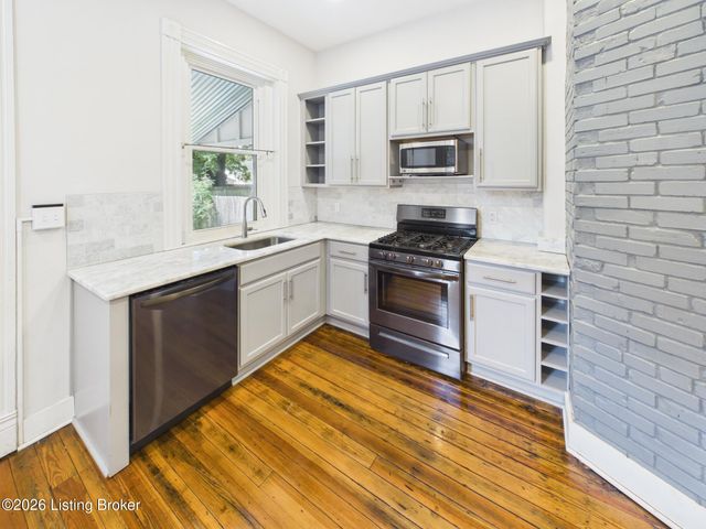 224 St Joseph St, Louisville, KY 40203