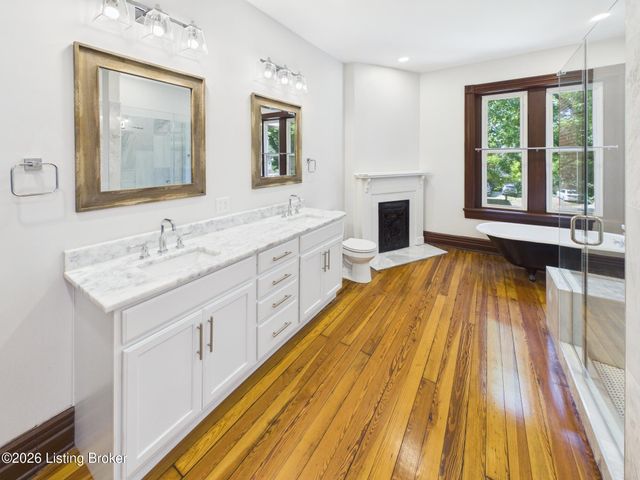 224 St Joseph St, Louisville, KY 40203