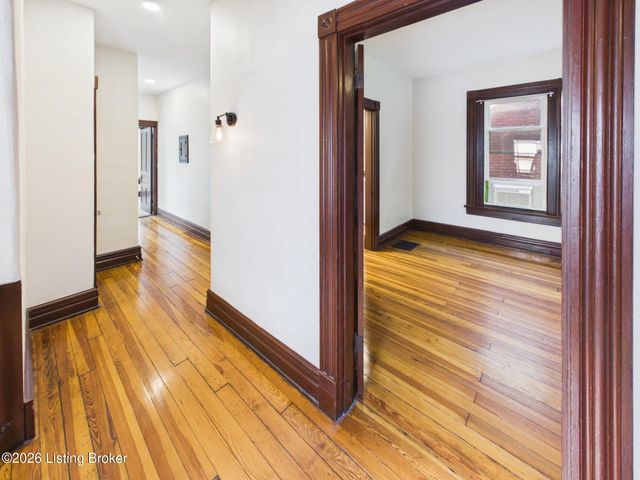 224 St Joseph St, Louisville, KY 40203