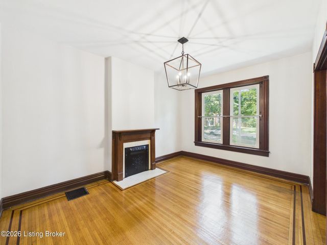 224 St Joseph St, Louisville, KY 40203