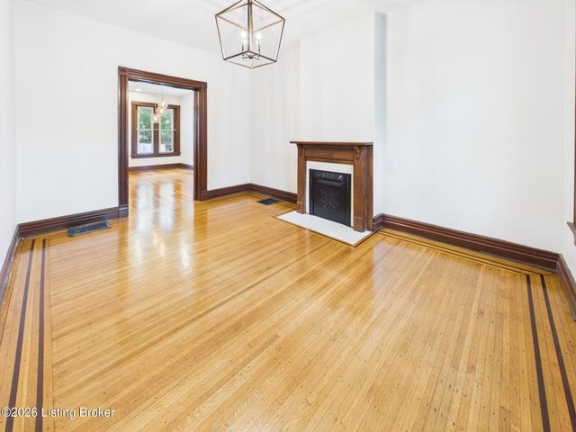 224 St Joseph St, Louisville, KY 40203