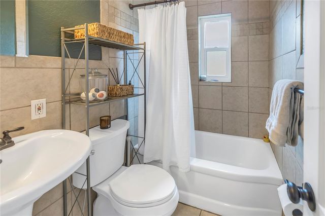 4945 34TH AVENUE N, St Petersburg, FL 33710