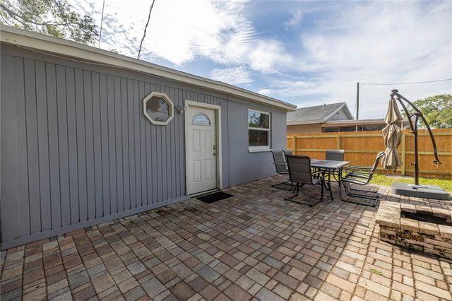 4945 34TH AVENUE N, St Petersburg, FL 33710