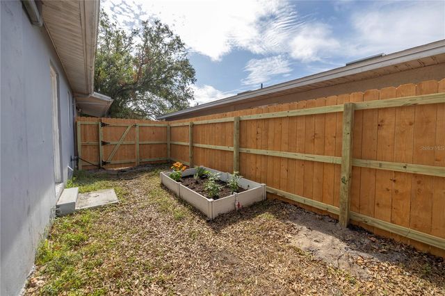 4945 34TH AVENUE N, St Petersburg, FL 33710