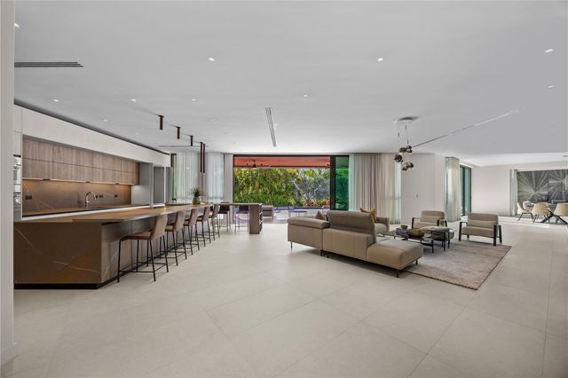 36 DORADO COUNTRY ESTATES, Dorado, PR 00646