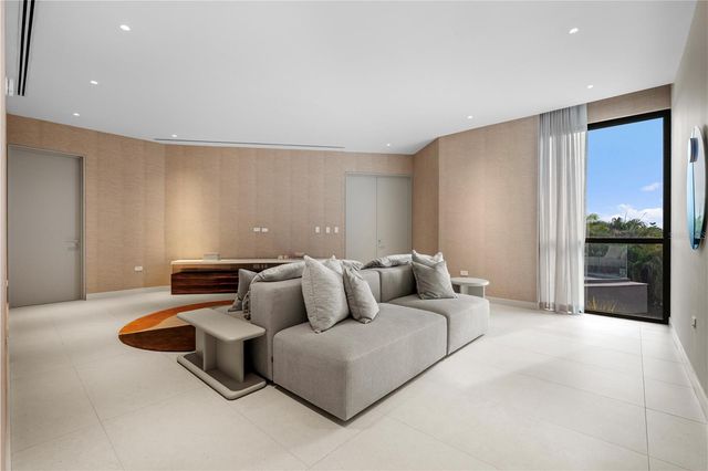 36 DORADO COUNTRY ESTATES, Dorado, PR 00646