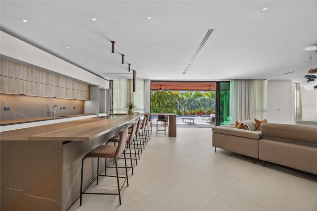 36 DORADO COUNTRY ESTATES, Dorado, PR 00646