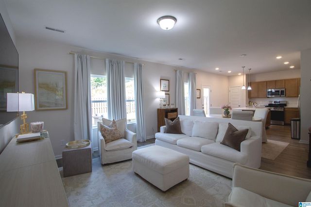 1021 PINNACLE PARKWAY, Leeds, AL 35094