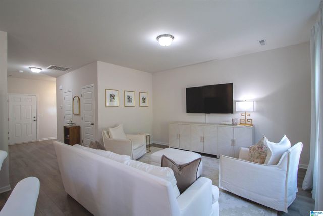 1021 PINNACLE PARKWAY, Leeds, AL 35094