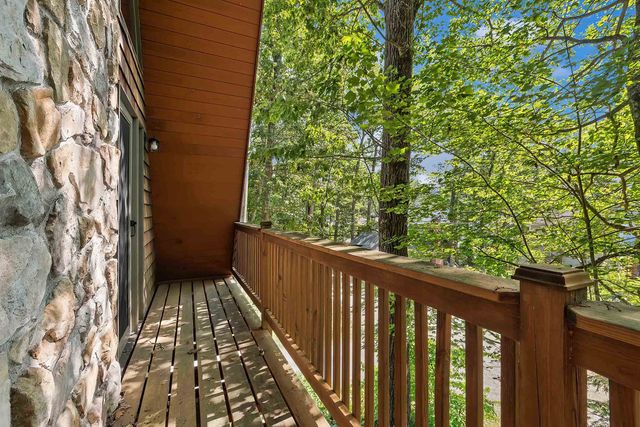 9 Autumn Lane, Newbury, NH 03255
