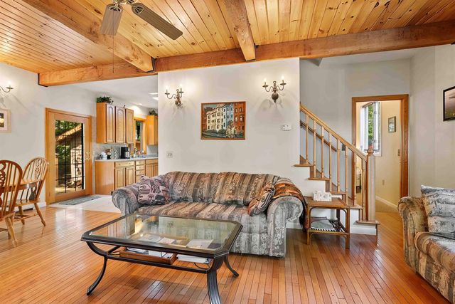 9 Autumn Lane, Newbury, NH 03255
